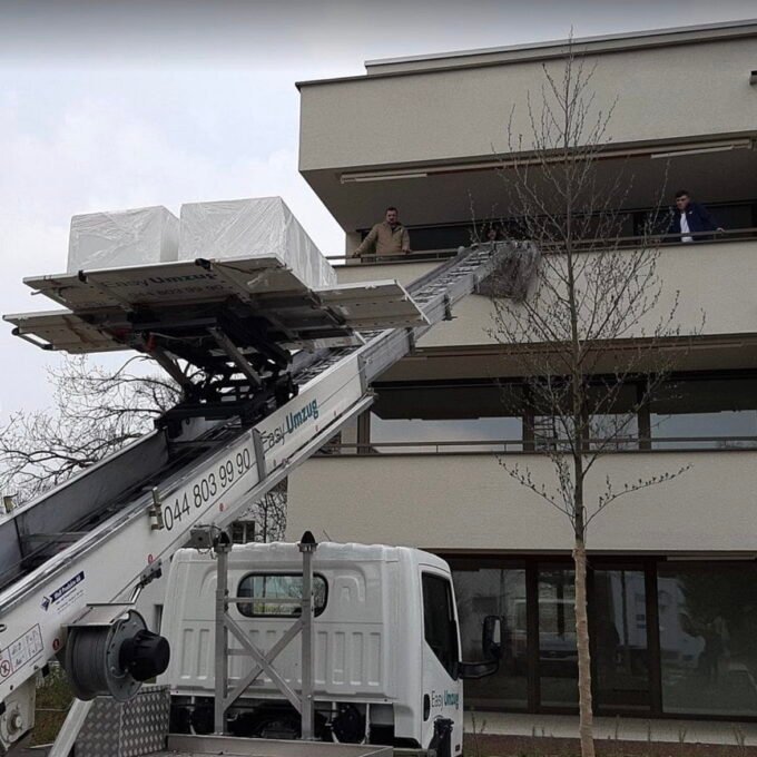 Wie findet man günstige Umzugsunternehmen?